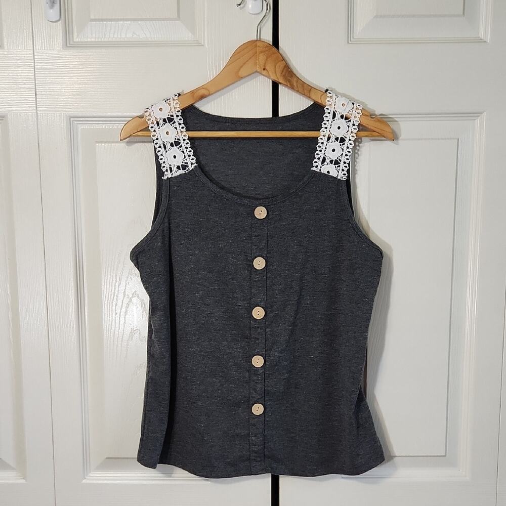 Greathe Womens Gray Tank Top Size‎ Med Lace Embroidered Straps Wood Buttons Boho